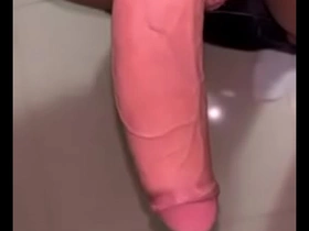 Garoto solo mostrando seu pau grande na cam chinese gay boyfriend porn