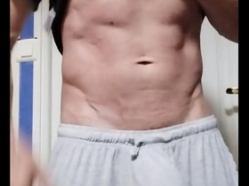 Le beau norik se branle jusqu'au jus chinese money gay porn