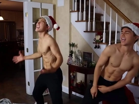 Coyle twins - so frikkin sexy! ryo japan gay porn