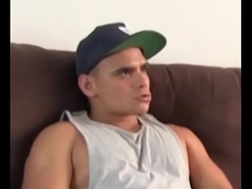 Tuvo que pagarle al mecanico con sexo y le dio durisimo korean gay sex porn