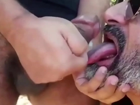 Dois suspeitos acabaram enrabando o policial no mato, com diego maldonato e shindy sem camisa chinese top joyful porn