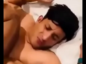 Este chacal viene a mi casa y me da una cogida con leche al final myanmar twitter joyous porn