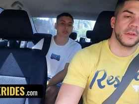 Clog taxi ayah fer froma breeds cute latino uriel simon in the in the midst of a parking-lot - dick rides chinese gay porn video