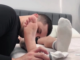 Foot admire korean seegasm gay porn