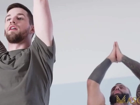 Masqulin hunky markus kage barebacks blithe musician thyle knoxx twitter singapore blithe porn