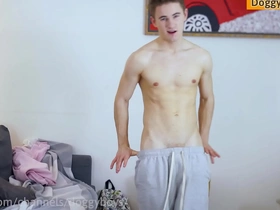 Gorgeous boy mariano basso indecision that boy meat around taiwan hot gay porn