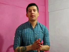 Barbero le dio sexo oral a cliente con verga grande en su salon. le lleno la boca de leche fc2 japan gay porn