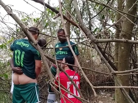 Fudendo depois swing futebol dentro swing mato - produção maldonatto singapore gay porn video