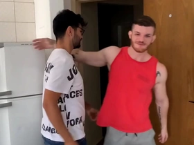 Minha mulher viajou meu amigo me chamou pra da uma ajuda - marcos goiano hot desi careless porn