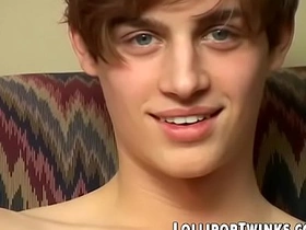 Skinny young sapphist fingers his ass and masturbates solo gay porn indonesia sangetod