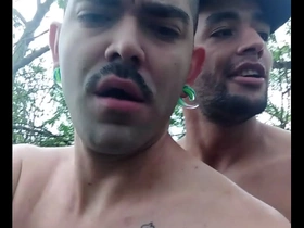 Descendo a rola ungenerous branquinho na trilha flu detached japan porn